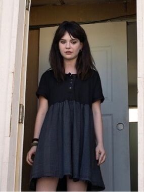 As Seen On Natalie Scatorccio Yellowjackets Urban Outfitters Margo Henley Dress